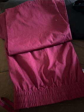 Universal Wide Leg Pants in Burgundy